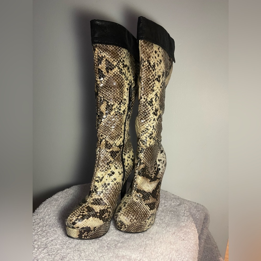 New Knee High Faux Snake Skin Boots